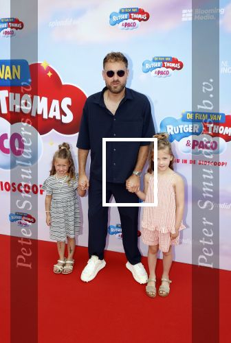 Amsterdam 29 juni 2025
Premiere Rutger Thomas en Paco in Pathe Noord. Jeroen Zoet met dochters