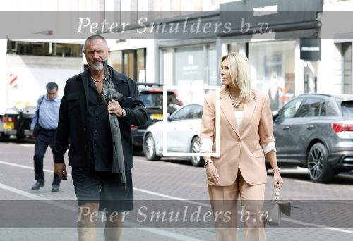 Amsterdam 16 juli 2025
John de Wolf met zijn vrouw  Inge Zijdenbos op de pc hooftstraat.