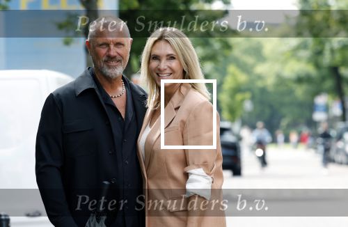Amsterdam 16 juli 2025
John de Wolf met zijn vrouw  Inge Zijdenbos op de pc hooftstraat.