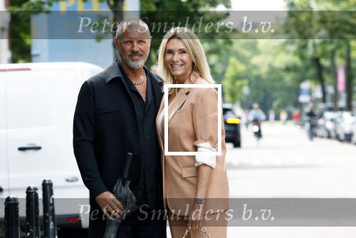 Amsterdam 16 juli 2025
John de Wolf met zijn vrouw  Inge Zijdenbos op de pc hooftstraat.