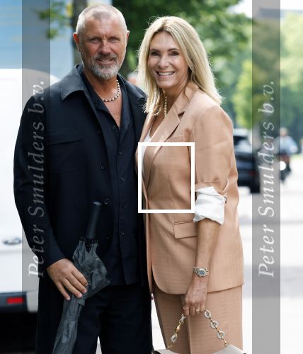 Amsterdam 16 juli 2025
John de Wolf met zijn vrouw  Inge Zijdenbos op de pc hooftstraat.