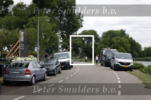 Amstelveen 27 juni 2025
Johnny Heitinga heeft nieuwe huis gekocht aan de amstel wat nu helemaal verbouwd wordt.