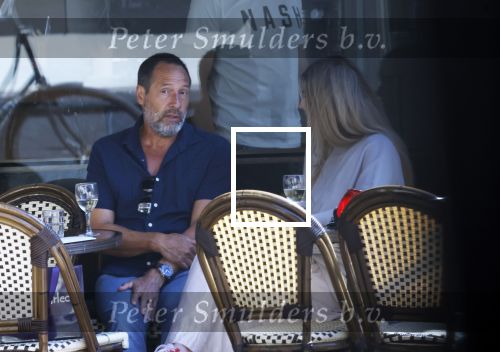 Amsterdam 17 juli 2025
Johnny van t Schip en Danielle  Zwanikken op terras en op straat in het centrum van Amsterdam.