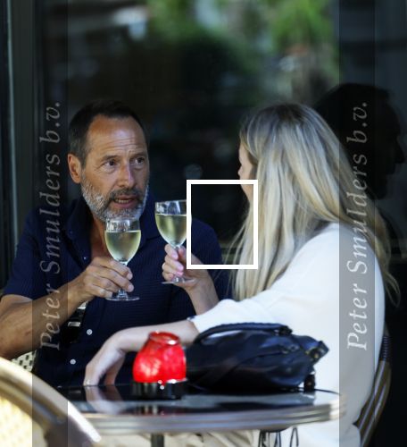 Amsterdam 17 juli 2025
Johnny van t Schip en Danielle  Zwanikken op terras en op straat in het centrum van Amsterdam.