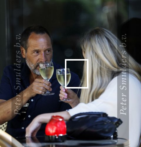 Amsterdam 17 juli 2025
Johnny van t Schip en Danielle  Zwanikken op terras en op straat in het centrum van Amsterdam.