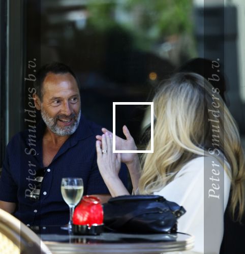Amsterdam 17 juli 2025
Johnny van t Schip en Danielle  Zwanikken op terras en op straat in het centrum van Amsterdam.