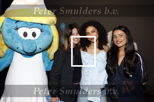 Leidschendam 6 juli 2025
Premiere Smurfen film bij Kinepolis . Aanwezig oa van de stemmencast Roxy Dekker Luuk v Leeuwen Julia Tan en Thorn de Vries . Julia Tan met zus Isa Tan en haar moeder Ineke