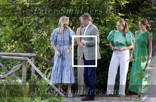 Den Haag 30 juni 2025
Jaarlijkse fotouurtje op huis ten Bosch met aanwezig Koning Willem Alexander Koningin Maxima Prinses Amalia Prinses Alexia Prinses Ariane en hondje Mambo.