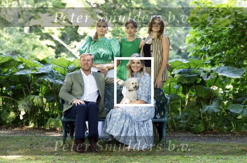 Den Haag 30 juni 2025
Jaarlijkse fotouurtje op huis ten Bosch met aanwezig Koning Willem Alexander Koningin Maxima Prinses Amalia Prinses Alexia Prinses Ariane en hondje Mambo.