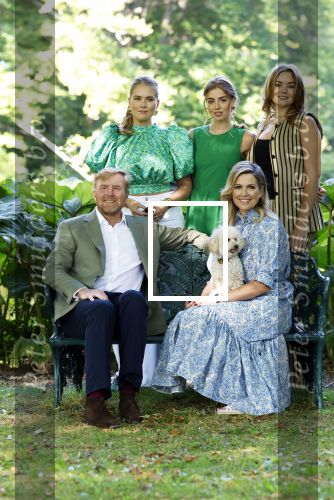 Den Haag 30 juni 2025
Jaarlijkse fotouurtje op huis ten Bosch met aanwezig Koning Willem Alexander Koningin Maxima Prinses Amalia Prinses Alexia Prinses Ariane en hondje Mambo.