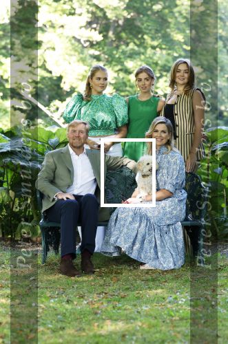 Den Haag 30 juni 2025
Jaarlijkse fotouurtje op huis ten Bosch met aanwezig Koning Willem Alexander Koningin Maxima Prinses Amalia Prinses Alexia Prinses Ariane en hondje Mambo.