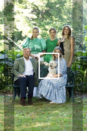 Den Haag 30 juni 2025
Jaarlijkse fotouurtje op huis ten Bosch met aanwezig Koning Willem Alexander Koningin Maxima Prinses Amalia Prinses Alexia Prinses Ariane en hondje Mambo.