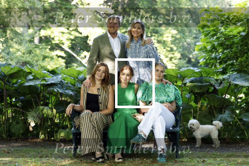 Den Haag 30 juni 2025
Jaarlijkse fotouurtje op huis ten Bosch met aanwezig Koning Willem Alexander Koningin Maxima Prinses Amalia Prinses Alexia Prinses Ariane en hondje Mambo.