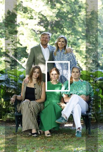 Den Haag 30 juni 2025
Jaarlijkse fotouurtje op huis ten Bosch met aanwezig Koning Willem Alexander Koningin Maxima Prinses Amalia Prinses Alexia Prinses Ariane en hondje Mambo.