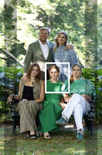 Den Haag 30 juni 2025
Jaarlijkse fotouurtje op huis ten Bosch met aanwezig Koning Willem Alexander Koningin Maxima Prinses Amalia Prinses Alexia Prinses Ariane en hondje Mambo.