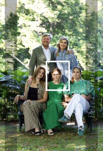 Den Haag 30 juni 2025
Jaarlijkse fotouurtje op huis ten Bosch met aanwezig Koning Willem Alexander Koningin Maxima Prinses Amalia Prinses Alexia Prinses Ariane en hondje Mambo.