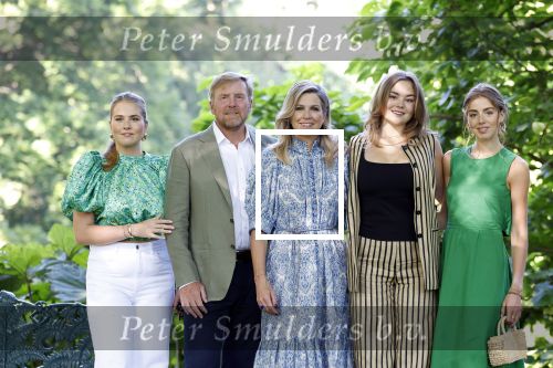Den Haag 30 juni 2025
Jaarlijkse fotouurtje op huis ten Bosch met aanwezig Koning Willem Alexander Koningin Maxima Prinses Amalia Prinses Alexia Prinses Ariane en hondje Mambo.