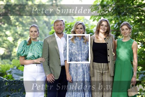 Den Haag 30 juni 2025
Jaarlijkse fotouurtje op huis ten Bosch met aanwezig Koning Willem Alexander Koningin Maxima Prinses Amalia Prinses Alexia Prinses Ariane en hondje Mambo.