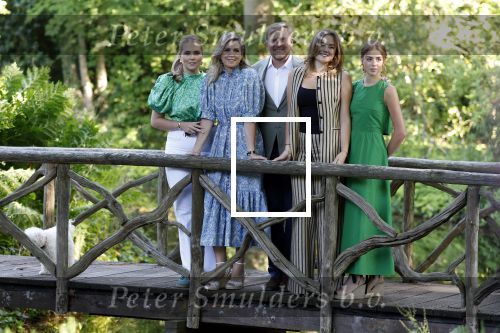 Den Haag 30 juni 2025
Jaarlijkse fotouurtje op huis ten Bosch met aanwezig Koning Willem Alexander Koningin Maxima Prinses Amalia Prinses Alexia Prinses Ariane en hondje Mambo.