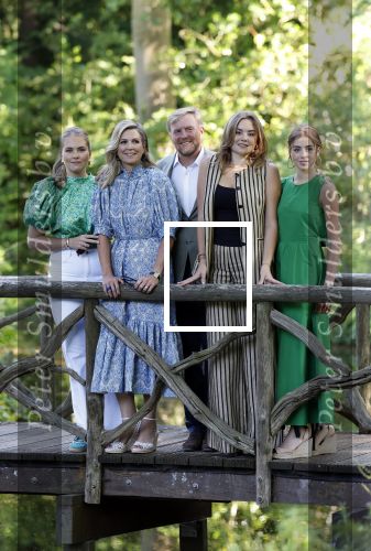Den Haag 30 juni 2025
Jaarlijkse fotouurtje op huis ten Bosch met aanwezig Koning Willem Alexander Koningin Maxima Prinses Amalia Prinses Alexia Prinses Ariane en hondje Mambo.