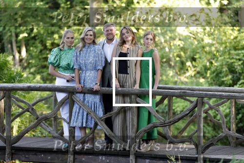 Den Haag 30 juni 2025
Jaarlijkse fotouurtje op huis ten Bosch met aanwezig Koning Willem Alexander Koningin Maxima Prinses Amalia Prinses Alexia Prinses Ariane en hondje Mambo.