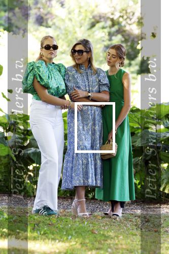 Den Haag 30 juni 2025
Jaarlijkse fotouurtje op huis ten Bosch met aanwezig Koning Willem Alexander Koningin Maxima Prinses Amalia Prinses Alexia Prinses Ariane en hondje Mambo.