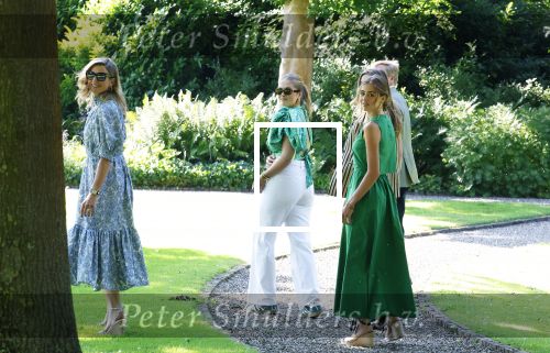 Den Haag 30 juni 2025
Jaarlijkse fotouurtje op huis ten Bosch met aanwezig Koning Willem Alexander Koningin Maxima Prinses Amalia Prinses Alexia Prinses Ariane en hondje Mambo.
