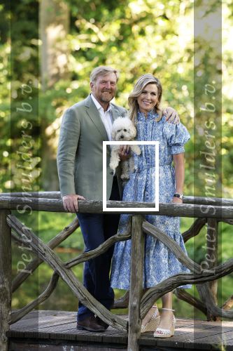Den Haag 30 juni 2025
Jaarlijkse fotouurtje op huis ten Bosch met aanwezig Koning Willem Alexander Koningin Maxima Prinses Amalia Prinses Alexia Prinses Ariane en hondje Mambo.