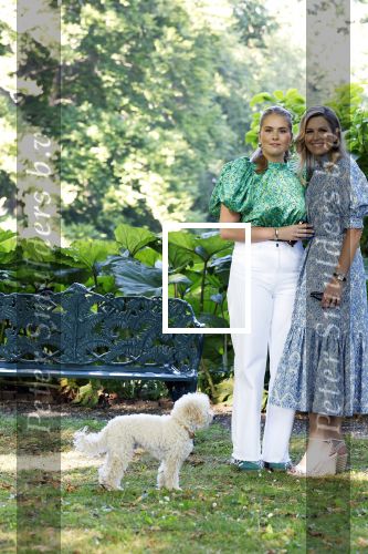 Den Haag 30 juni 2025
Jaarlijkse fotouurtje op huis ten Bosch met aanwezig Koning Willem Alexander Koningin Maxima Prinses Amalia Prinses Alexia Prinses Ariane en hondje Mambo.