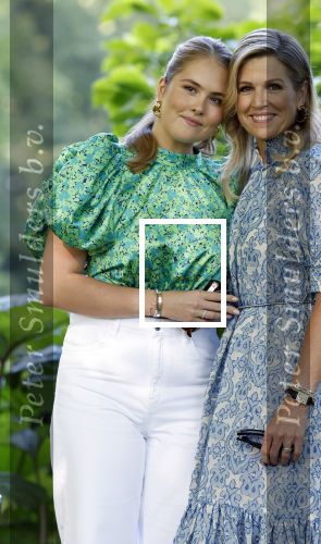 Den Haag 30 juni 2025
Jaarlijkse fotouurtje op huis ten Bosch met aanwezig Koning Willem Alexander Koningin Maxima Prinses Amalia Prinses Alexia Prinses Ariane en hondje Mambo.