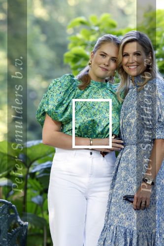 Den Haag 30 juni 2025
Jaarlijkse fotouurtje op huis ten Bosch met aanwezig Koning Willem Alexander Koningin Maxima Prinses Amalia Prinses Alexia Prinses Ariane en hondje Mambo.