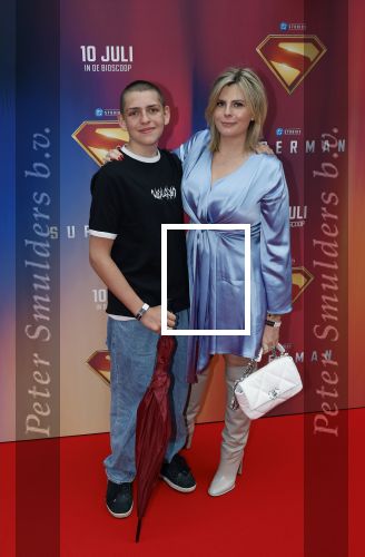 Amsterdam 8 juli 2025
Premiere superman in Tuschinski. Mandy Heruer met zoon