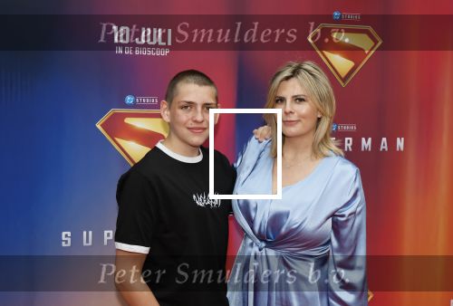 Amsterdam 8 juli 2025
Premiere superman in Tuschinski. Mandy Heruer met zoon