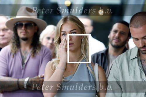 Amsterdam 13 juli 2025
Presentatie boek Dave Roelvink bij restaurant de Bosbaan . Aanwezig oa zijn vriendin Marijn Kuipers vader Dries Roelvink Honoria Roelvink Donny Roelvink en zijn moeder Lucienne Kenter.