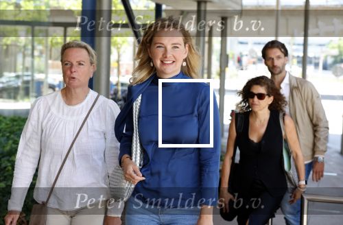 Den Haag 9 juli 2025
Rechtszaak hoger beroep Maxime Meiland in rechtbank Den Haag .
Maxime kwam met haar moeder Erica Meiland Jan Dijkgraaf en advocaat Sebas Diekstra.