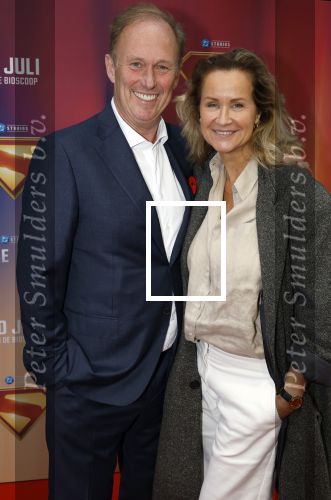 Amsterdam 8 juli 2025
Premiere superman in Tuschinski. paulien Huizinga en partner Ronald Goes