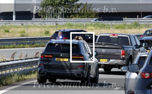 Amsterdam 17 juli 2025
Undercover Politie wagens op de vluchtstrook van de A9