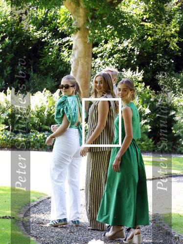 Den Haag 30 juni 2025
Jaarlijkse fotouurtje op huis ten Bosch met aanwezig Koning Willem Alexander Koningin Maxima Prinses Amalia Prinses Alexia Prinses Ariane en hondje Mambo.