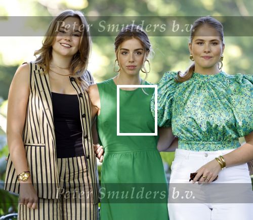 Den Haag 30 juni 2025
Jaarlijkse fotouurtje op huis ten Bosch met aanwezig Koning Willem Alexander Koningin Maxima Prinses Amalia Prinses Alexia Prinses Ariane en hondje Mambo.