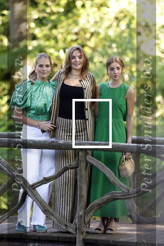 Den Haag 30 juni 2025
Jaarlijkse fotouurtje op huis ten Bosch met aanwezig Koning Willem Alexander Koningin Maxima Prinses Amalia Prinses Alexia Prinses Ariane en hondje Mambo.