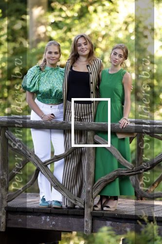 Den Haag 30 juni 2025
Jaarlijkse fotouurtje op huis ten Bosch met aanwezig Koning Willem Alexander Koningin Maxima Prinses Amalia Prinses Alexia Prinses Ariane en hondje Mambo.