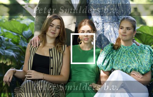 Den Haag 30 juni 2025
Jaarlijkse fotouurtje op huis ten Bosch met aanwezig Koning Willem Alexander Koningin Maxima Prinses Amalia Prinses Alexia Prinses Ariane en hondje Mambo.