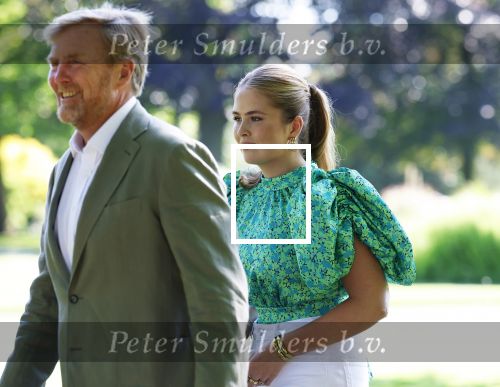 Den Haag 30 juni 2025
Jaarlijkse fotouurtje op huis ten Bosch met aanwezig Koning Willem Alexander Koningin Maxima Prinses Amalia Prinses Alexia Prinses Ariane en hondje Mambo.