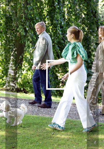 Den Haag 30 juni 2025
Jaarlijkse fotouurtje op huis ten Bosch met aanwezig Koning Willem Alexander Koningin Maxima Prinses Amalia Prinses Alexia Prinses Ariane en hondje Mambo.