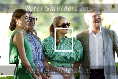 Den Haag 30 juni 2025
Jaarlijkse fotouurtje op huis ten Bosch met aanwezig Koning Willem Alexander Koningin Maxima Prinses Amalia Prinses Alexia Prinses Ariane en hondje Mambo.