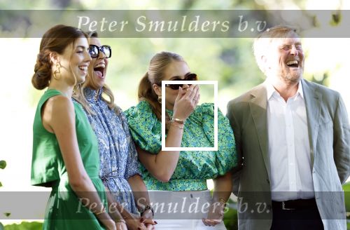 Den Haag 30 juni 2025
Jaarlijkse fotouurtje op huis ten Bosch met aanwezig Koning Willem Alexander Koningin Maxima Prinses Amalia Prinses Alexia Prinses Ariane en hondje Mambo.
