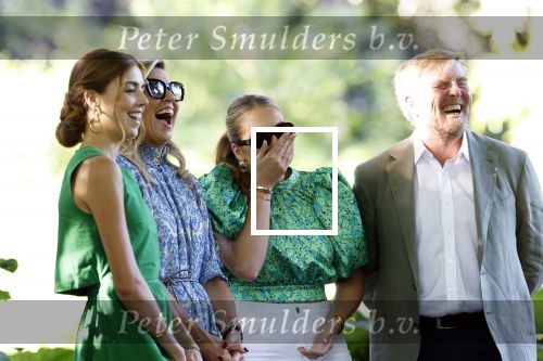 Den Haag 30 juni 2025
Jaarlijkse fotouurtje op huis ten Bosch met aanwezig Koning Willem Alexander Koningin Maxima Prinses Amalia Prinses Alexia Prinses Ariane en hondje Mambo.