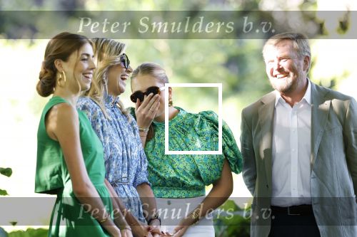 Den Haag 30 juni 2025
Jaarlijkse fotouurtje op huis ten Bosch met aanwezig Koning Willem Alexander Koningin Maxima Prinses Amalia Prinses Alexia Prinses Ariane en hondje Mambo.