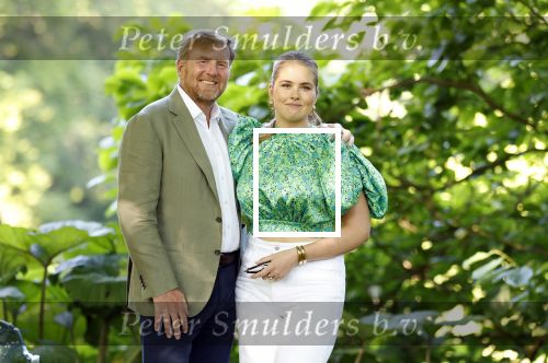 Den Haag 30 juni 2025
Jaarlijkse fotouurtje op huis ten Bosch met aanwezig Koning Willem Alexander Koningin Maxima Prinses Amalia Prinses Alexia Prinses Ariane en hondje Mambo.