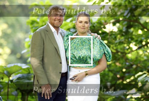 Den Haag 30 juni 2025
Jaarlijkse fotouurtje op huis ten Bosch met aanwezig Koning Willem Alexander Koningin Maxima Prinses Amalia Prinses Alexia Prinses Ariane en hondje Mambo.